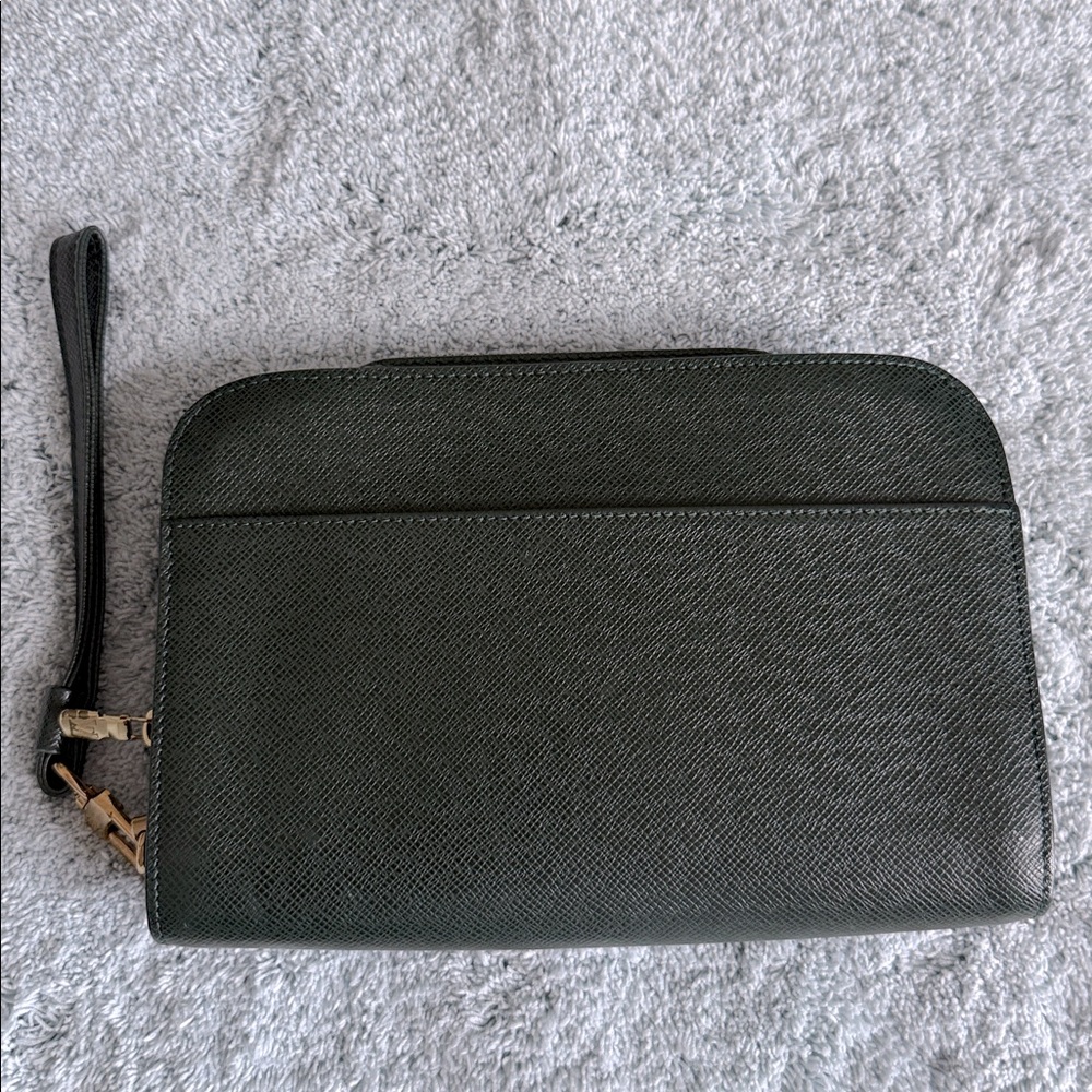 Auth LOUIS VUITTON Baikal Second Taiga Green Leather Clutch Bag France ๐๐๐ - Picture 5 of 16